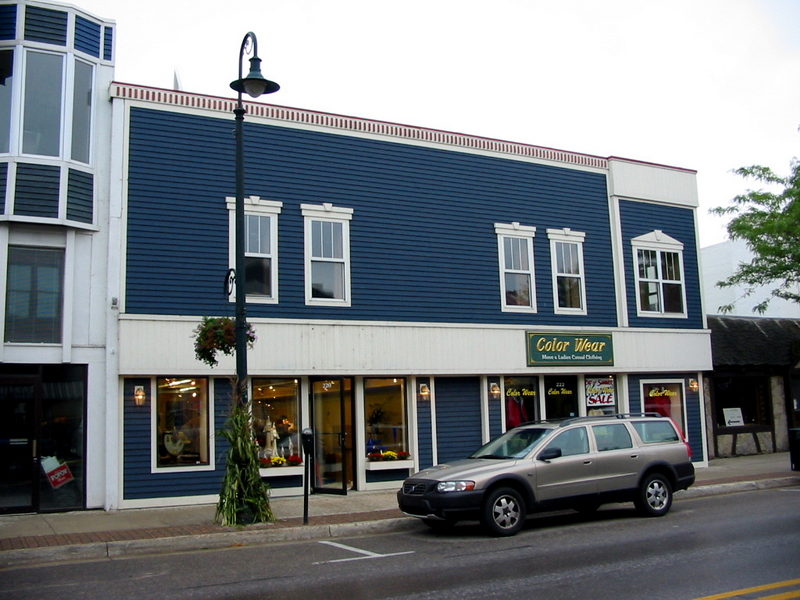 Cinema III - Sept 2003 Photo (newer photo)